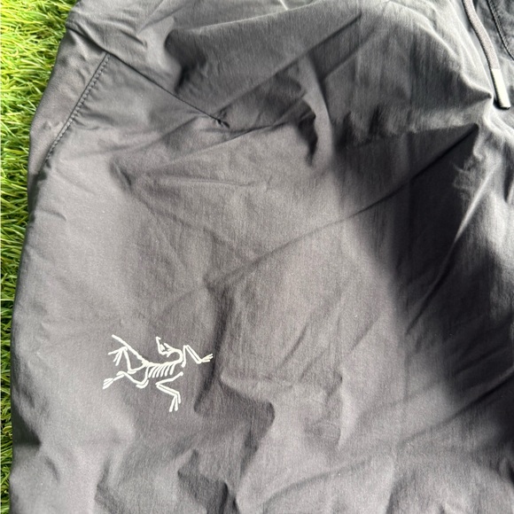 Arc'teryx Men's Black Technical Jogger Pants - Picture 2 of 6